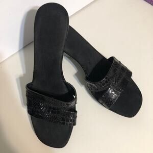 Women's Alligator Pattern Black Wedge Sandals - Size 9
